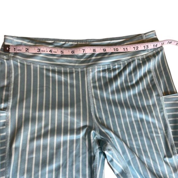 Reel Life Poly Spandex Mesh Aqua Teal Striped Leggings Side pockets Size Medium - Picture 5 of 9